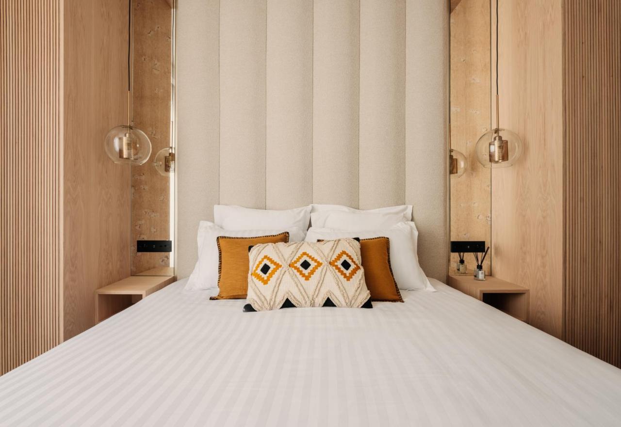 Highstay - Luxury Serviced Apartments - North Marais 1 Париж Экстерьер фото